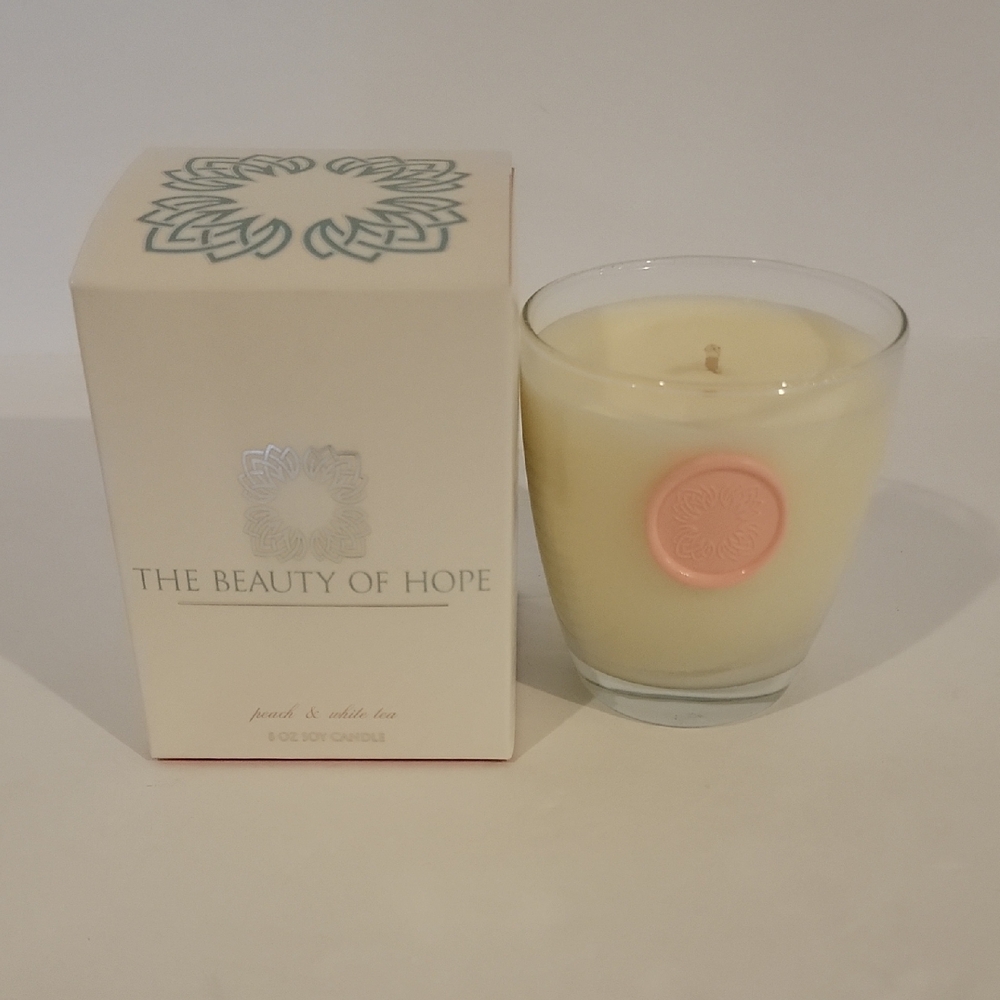 The Beauty Of Hope "Peach & White Tea" Soy Candle